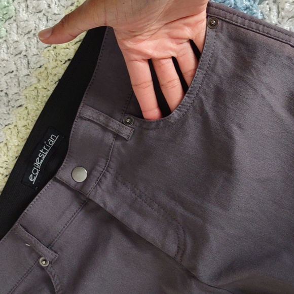 Equestrian Size Medium Grey Pants *Flawed* - Picture 14 of 16
